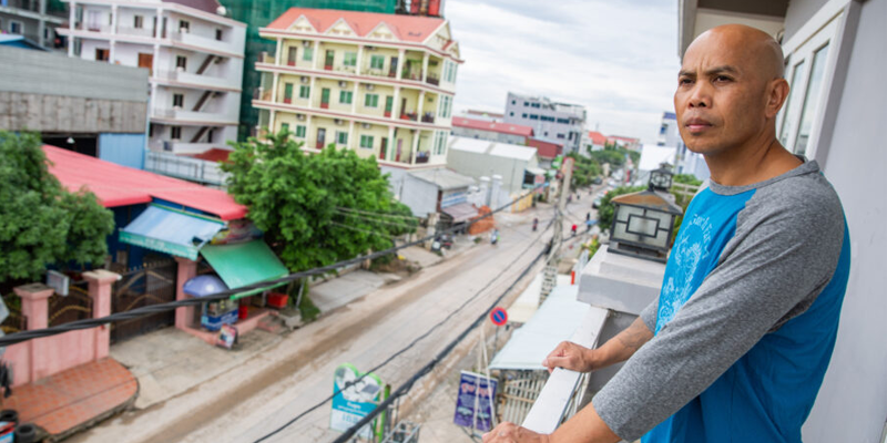 Now in Cambodia, Phoeun is trying to rebuild a life in a country he doesn’t know. Like other community members who have been deported, he’s simultaneously learning a new language, trying to create new community connections, and building a career that makes ends meet. (Joyce Xi)